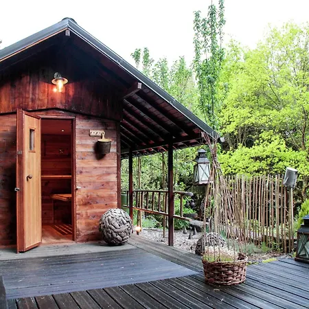 Near Bitche With Private Sauna Chalet *